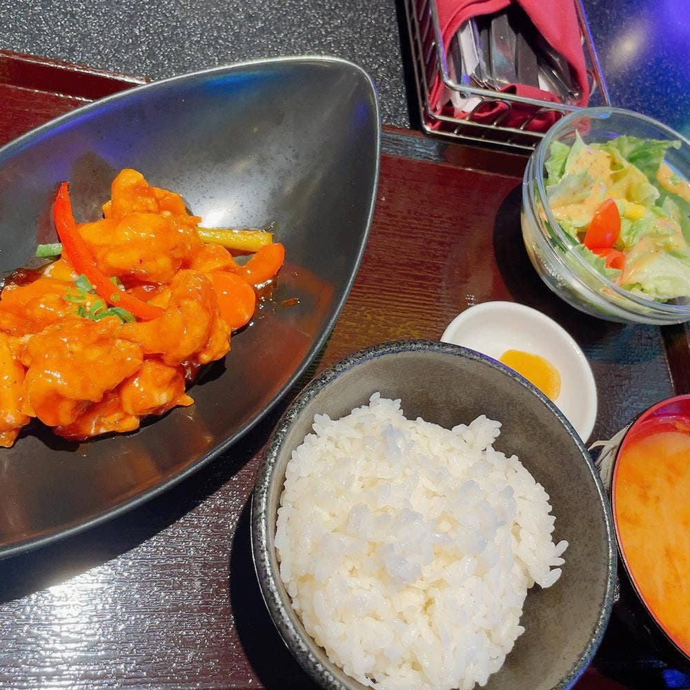 JIS CAFE