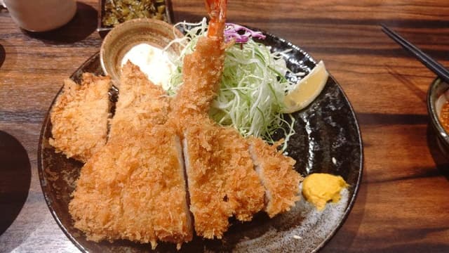 勝烈亭 新市街本店 - サブ画像2