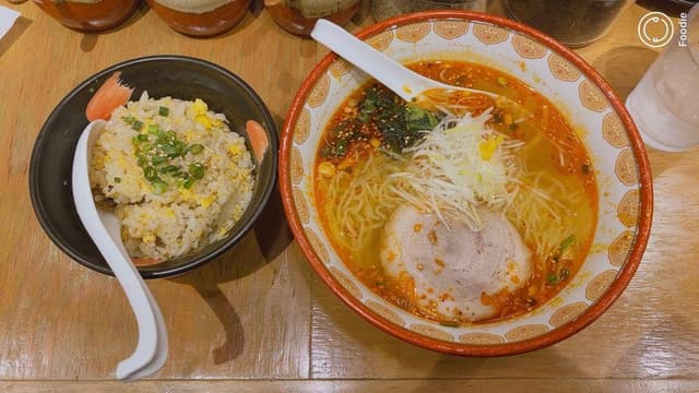 俺流塩らーめん 池袋明治通り店 - サブ画像3