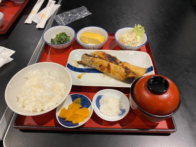 焼魚定食と釜戸ごはん 京都桂川食堂 - サブ画像1