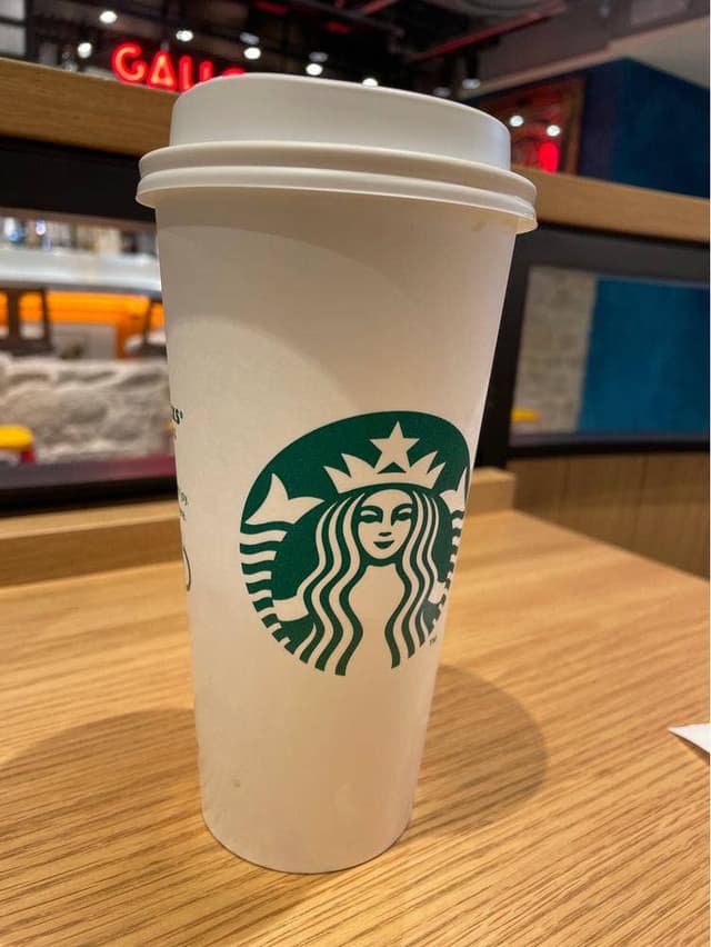 スターバックス コーヒー 阪神梅田本店 地下2階店 - サブ画像2