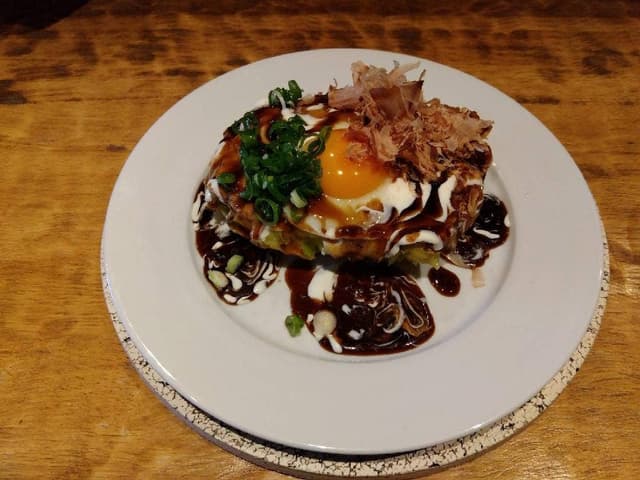ワイン・お好み焼き・鉄板焼き パーラー元町 - サブ画像1