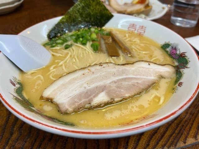 麺屋 宮坂商店 上諏訪駅前店 - サブ画像1
