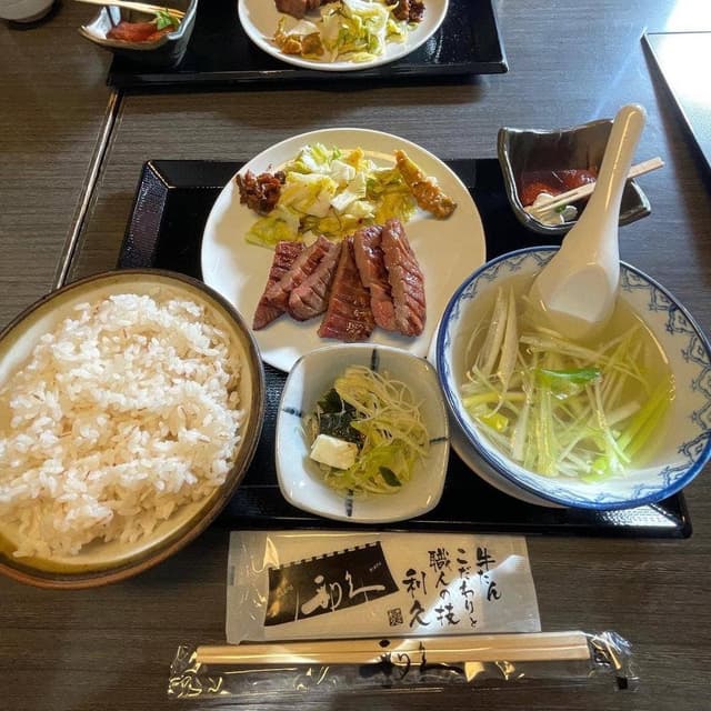 牛たん炭焼 利久 富沢店 - サブ画像2