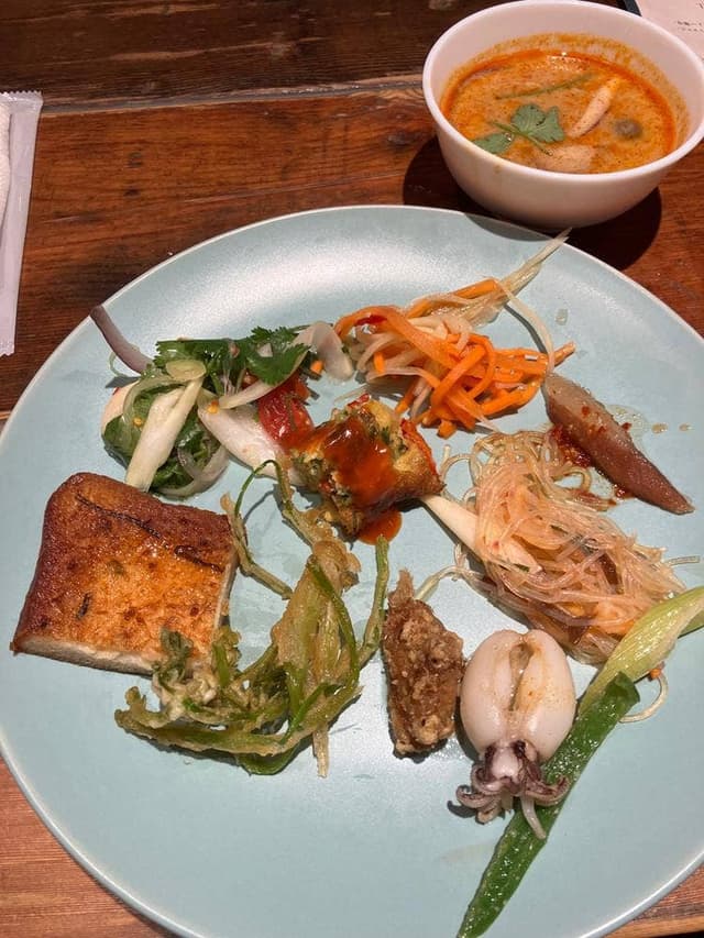 新宿 タイ料理 ランブータン - サブ画像2