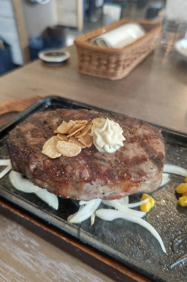 炭焼ステーキ BEEF IMPACT 白石中央店 - サブ画像3