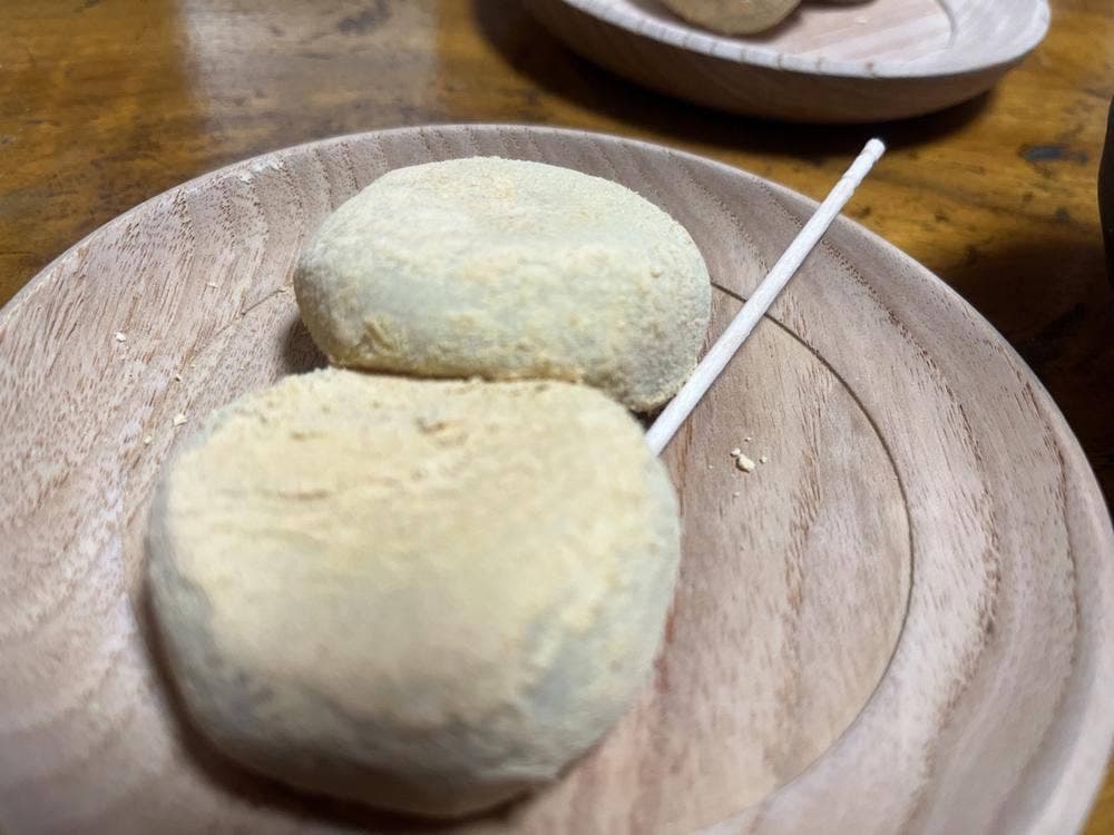 二軒茶屋餅角屋本店