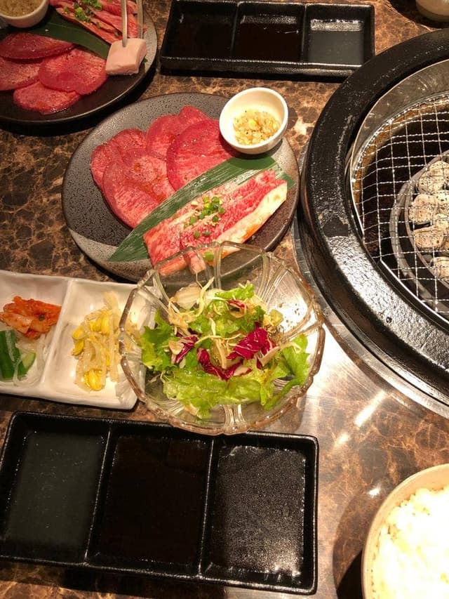 溶岩炭火焼肉 櫻家 - サブ画像2