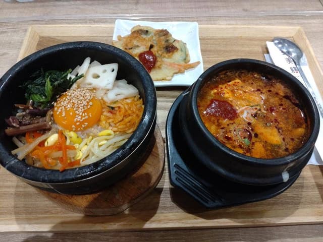 韓美膳 ジ・アウトレット北九州店 - サブ画像1