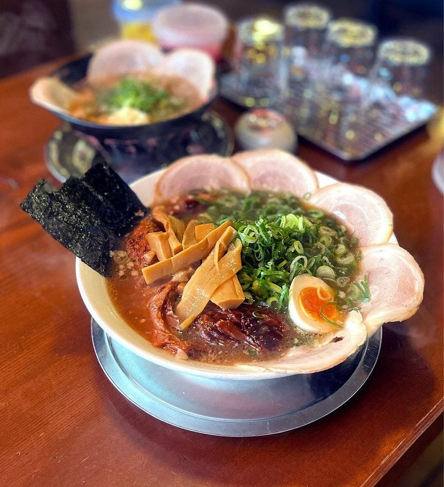 ラーメンからや