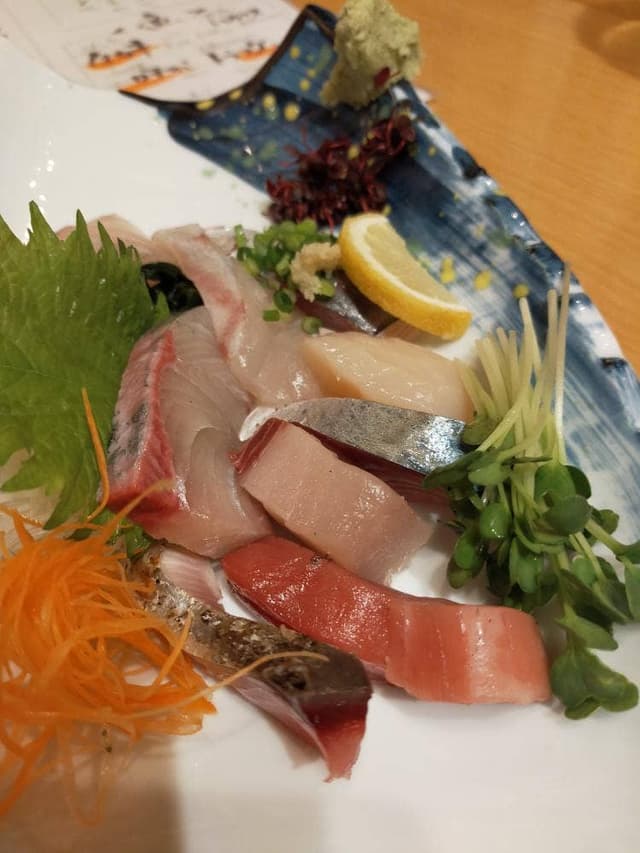 博多海鮮処 まんぷく屋 大名店 - サブ画像1