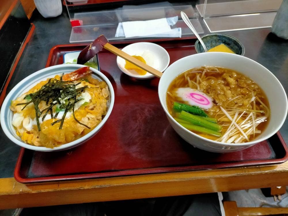 よし田