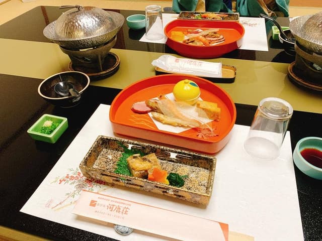 ホテル河鹿荘 - サブ画像1