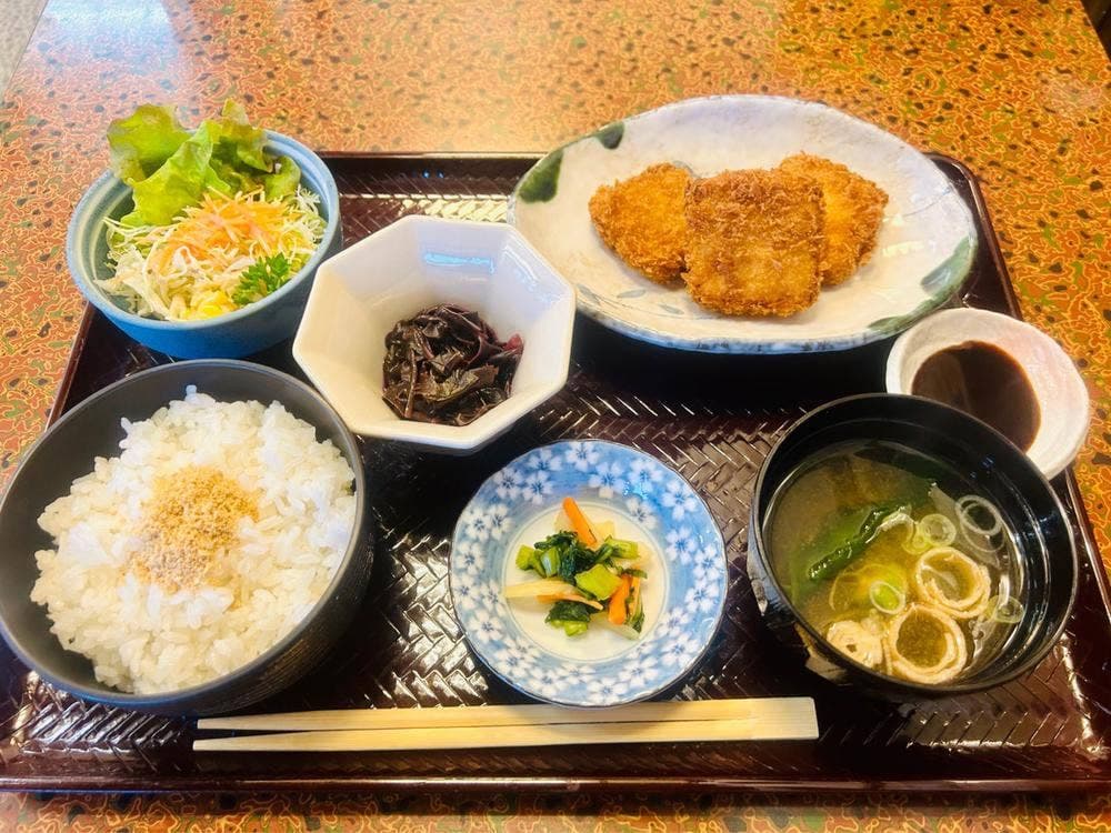 白峰特産品販売施設 菜さい