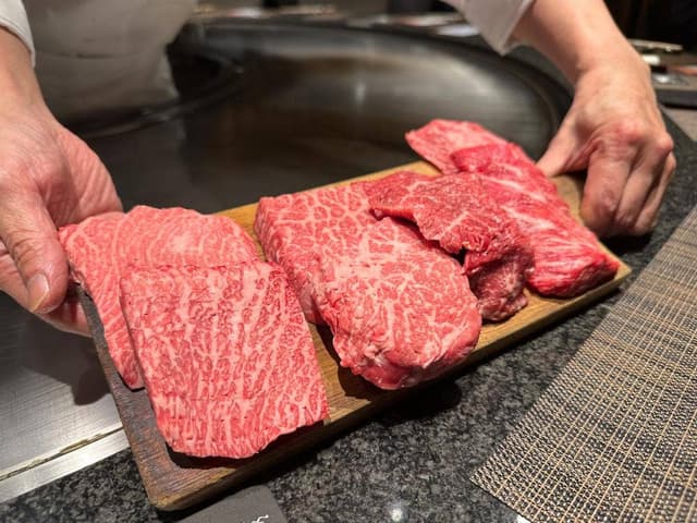 銀座のステーキ 銀座中央店 - サブ画像1