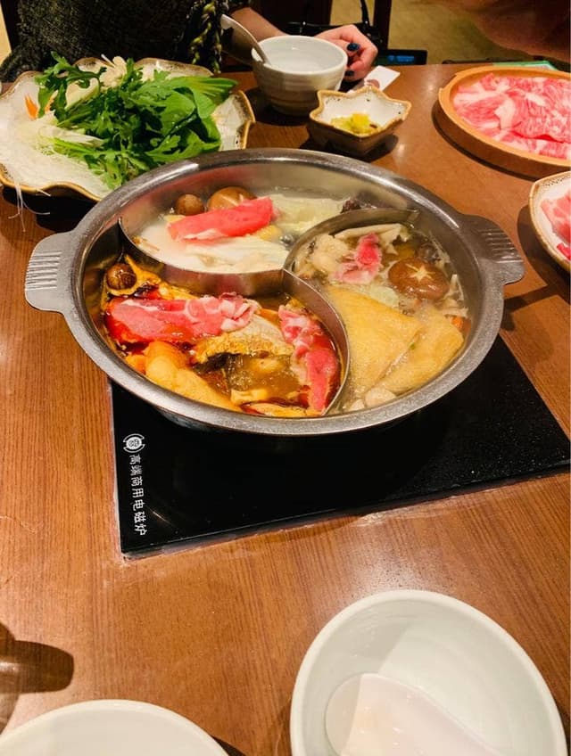 モンゴル薬膳しゃぶしゃぶ小尾羊 銀座店 - サブ画像3
