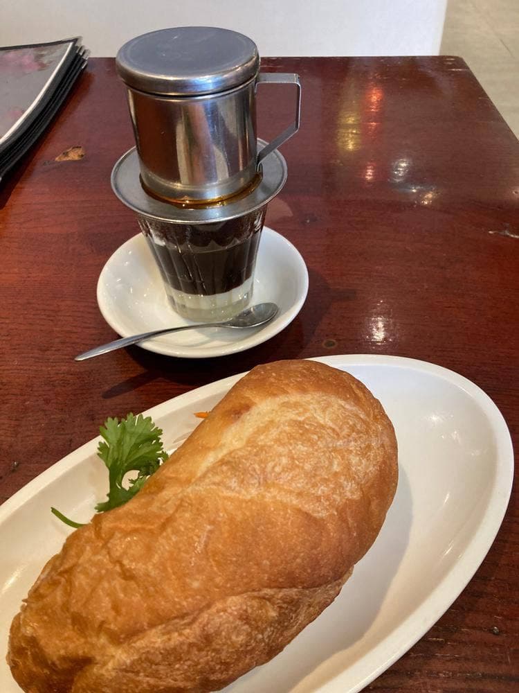 ベトナムレストラン ノンラー 高田馬場店