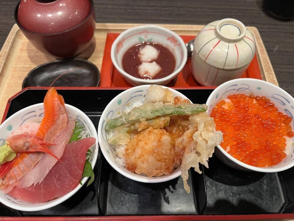 築地海鮮飛賀屋 ならファミリー店