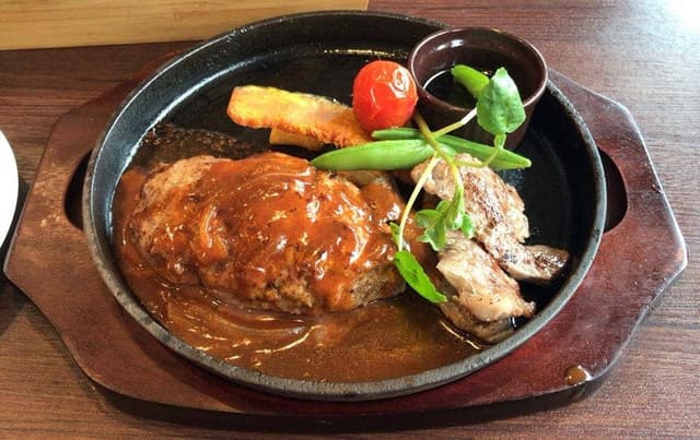 レストラン明治屋 飯塚店 - サブ画像3
