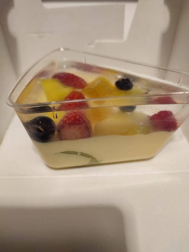 フルーツピークス アルティザン エキュート大宮店 - サブ画像1