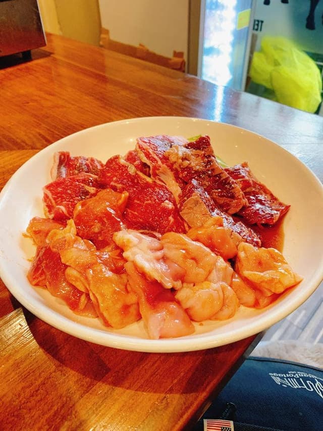 和牛専門店 生ホルモン 焼肉 ちえちゃん - サブ画像1