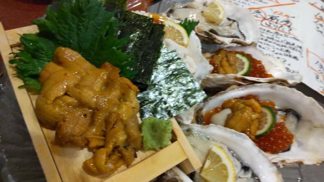 うにと牡蠣と日本酒と 遊成 - サブ画像1