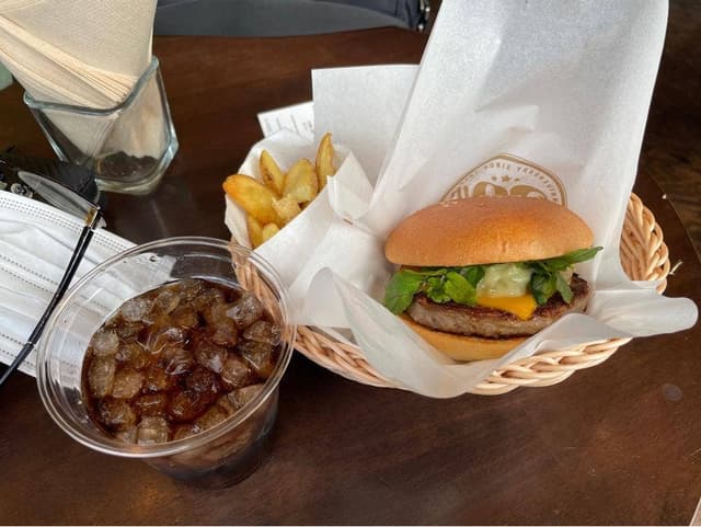 フレッシュネスバーガー 大森店 - サブ画像2