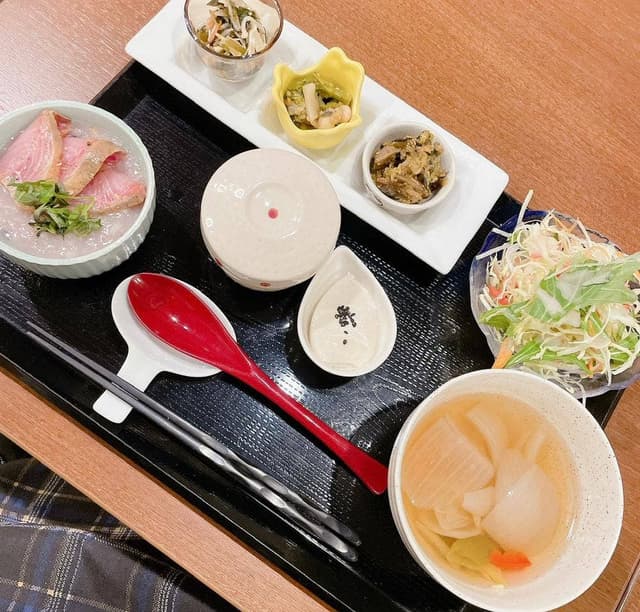 ヒル薬膳粥・ヨル貝割烹 カイノクチ - サブ画像3