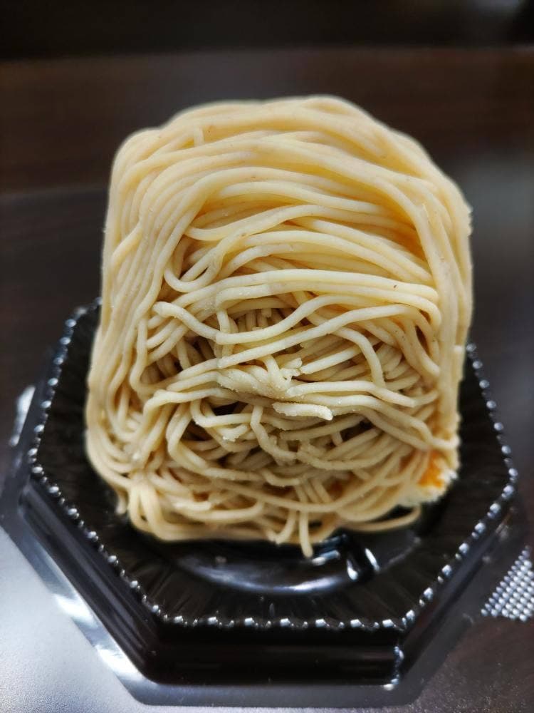 和栗モンブラン専門店 栗歩 博多マルイ店