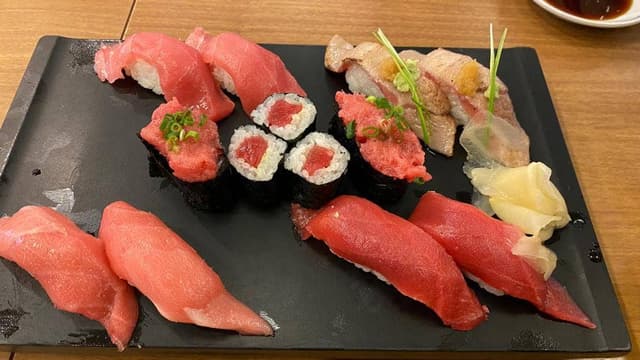 すしざんまい 新橋SL広場前店 - サブ画像1