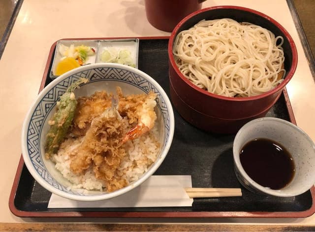 目黒更科巣鴨店 - サブ画像2