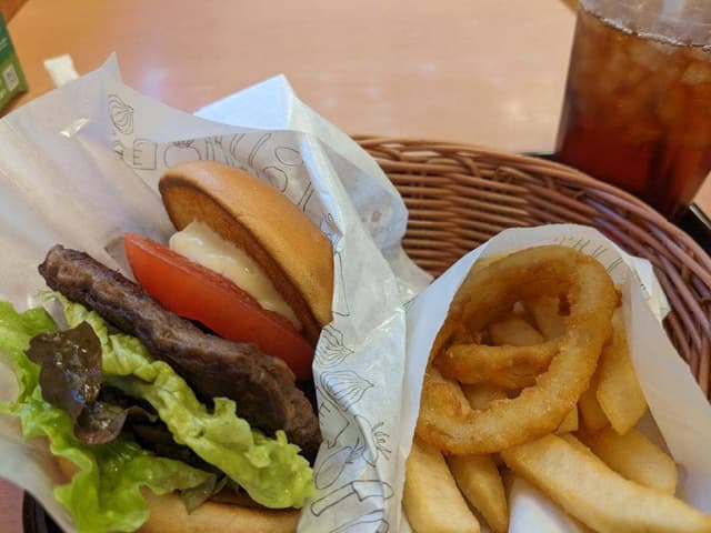 モスバーガー 日暮里店 - サブ画像1