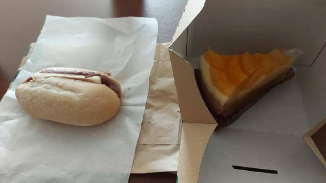 スターバックス コーヒー 高輪ゲートウェイ駅店 - サブ画像3
