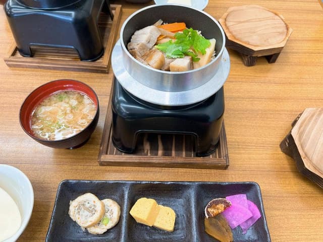 法隆寺門前 釜めし弁慶 - サブ画像1