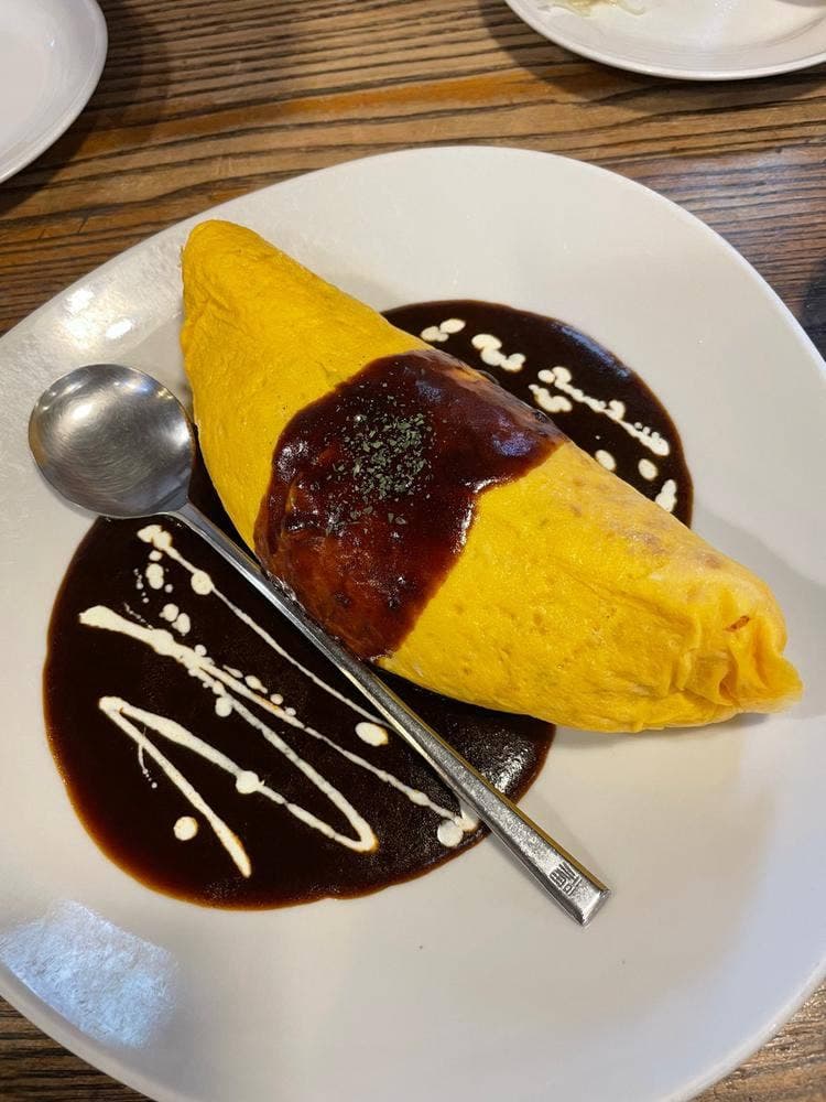 カフェレストガレージ