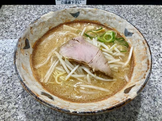 ラーメン 八龍 千代田店 - サブ画像1
