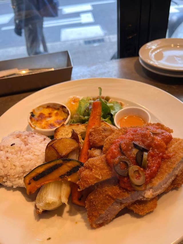 ワイン渡辺。大須別店 - サブ画像2