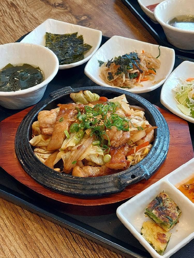 韓国食堂 bibimaru 豊川中条町店