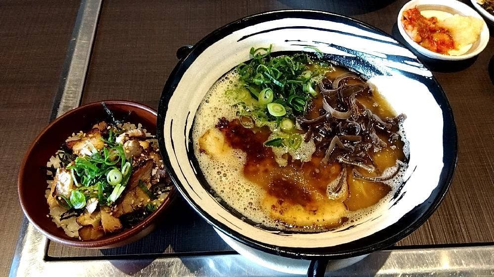 本格豚骨ラーメン 恵壱