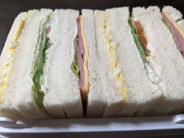 フレッシュベーカリー神戸屋 高田馬場駅店 - サブ画像3