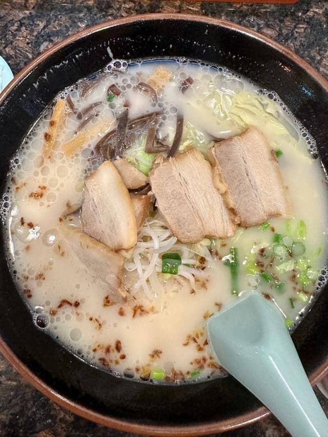 ざぼんラーメン 鹿児島中央駅店 - サブ画像1