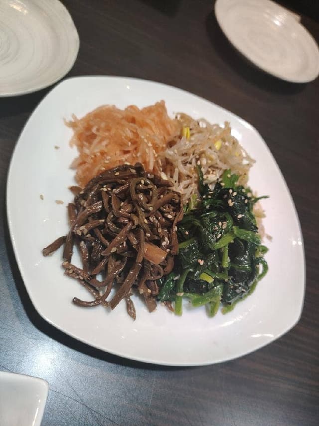 炭火焼肉 牛爵 - サブ画像2