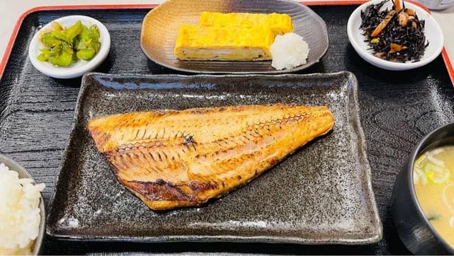 からすやま食堂 - サブ画像3