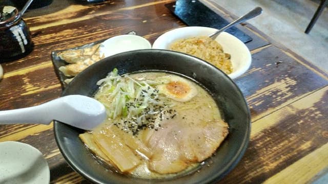 麺屋はやたろう 新福店 - サブ画像3