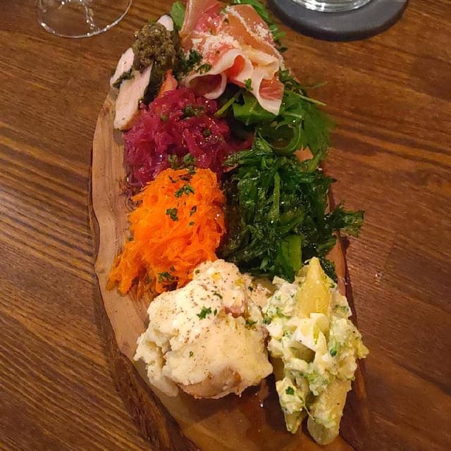 bhive - サブ画像3