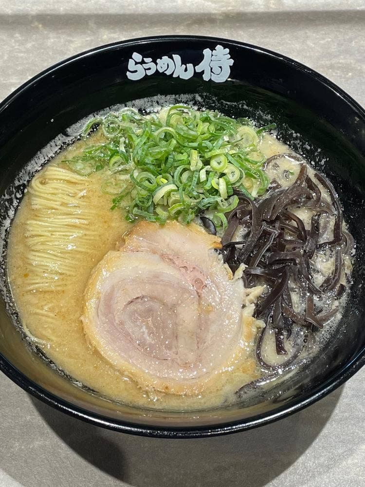 らうめん 侍 イオンモール白山店