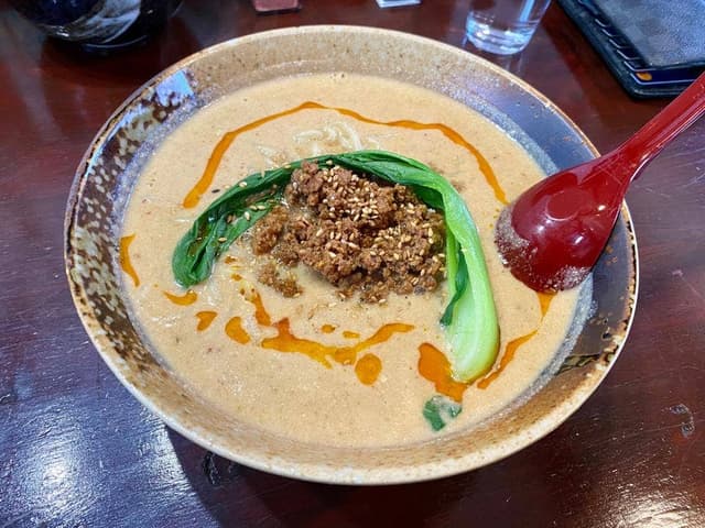 金ゴマたんたんたん麺 樂 - サブ画像1
