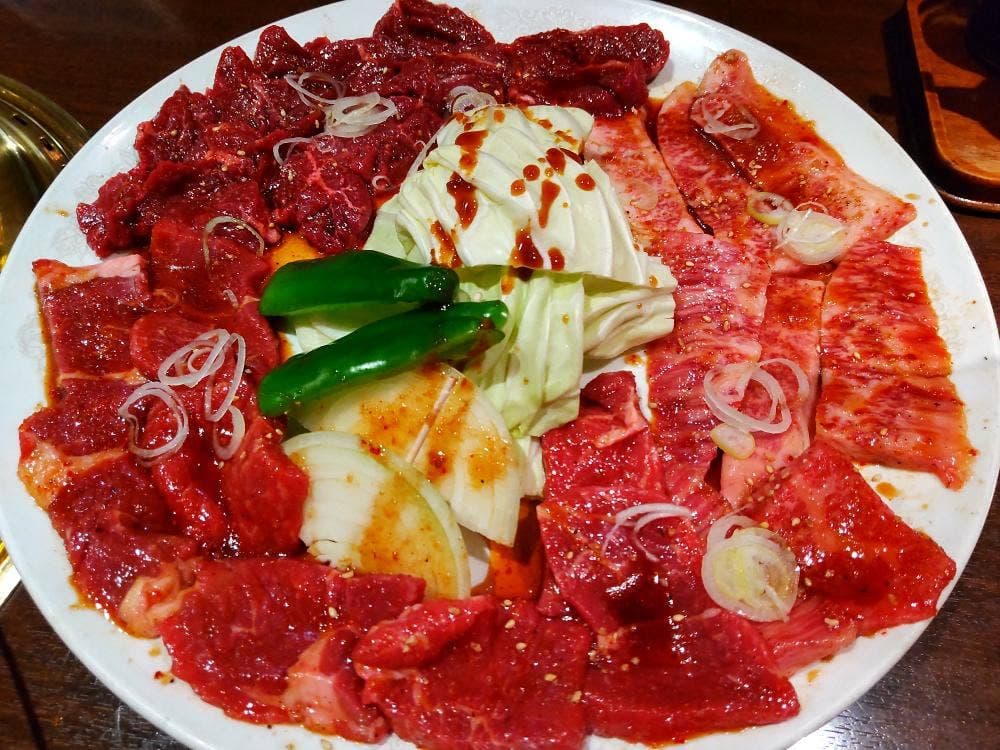 焼肉わいわい亭 本店