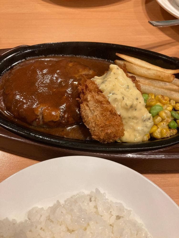 ガスト 一志嬉野店