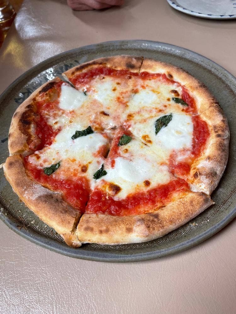 ピッツェリア ラ・ロカンダ・デル・ピットーレ